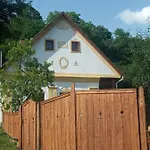 Ferienhaus Kiscsermely Vendeghaz *