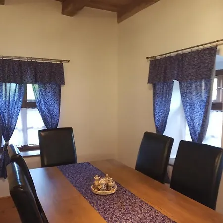 Holiday home Kiscsermely Vendeghaz Josvafo