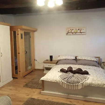 Kiscsermely Vendeghaz * Jósvafő