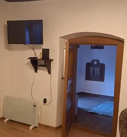 Kiscsermely Vendeghaz *