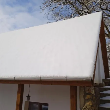 Kiscsermely Nyaraló *