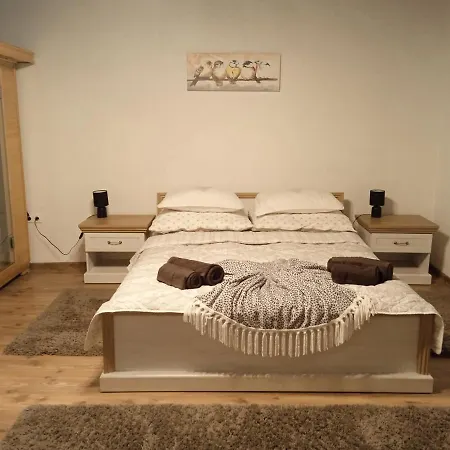 Tatil Evi Kiscsermely Vendeghaz