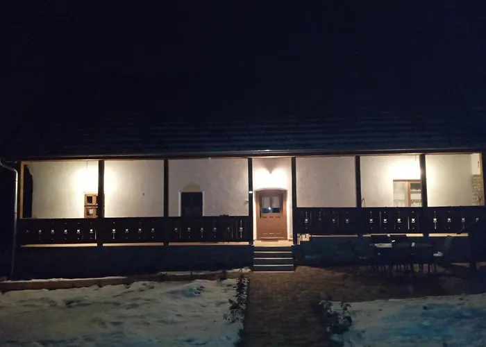 Kiscsermely Vendeghaz Holiday home